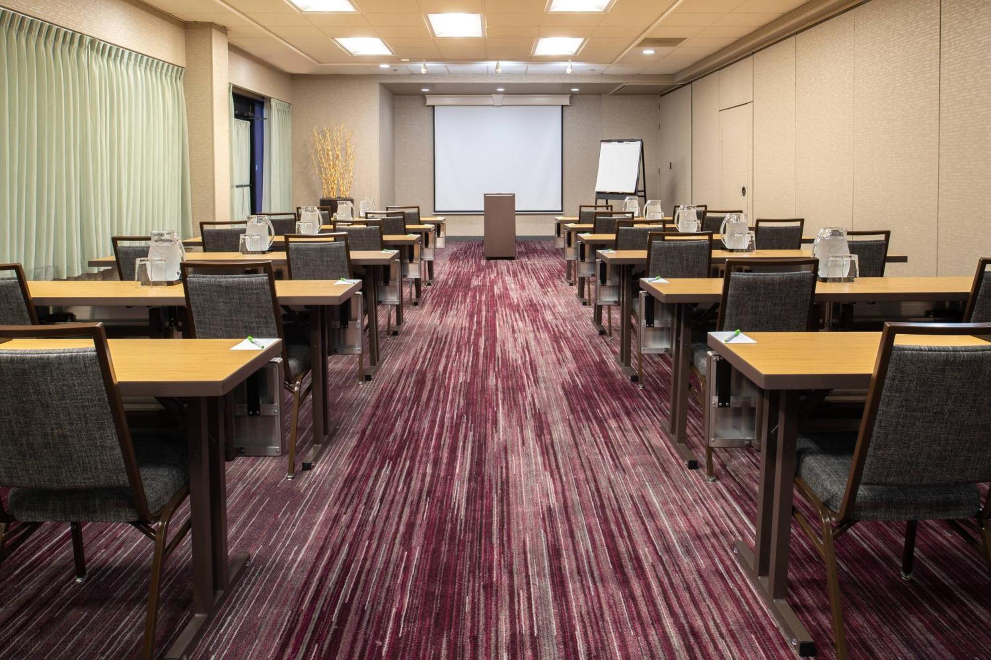 Courtyard By Marriott Portland Airport Otel Dış mekan fotoğraf